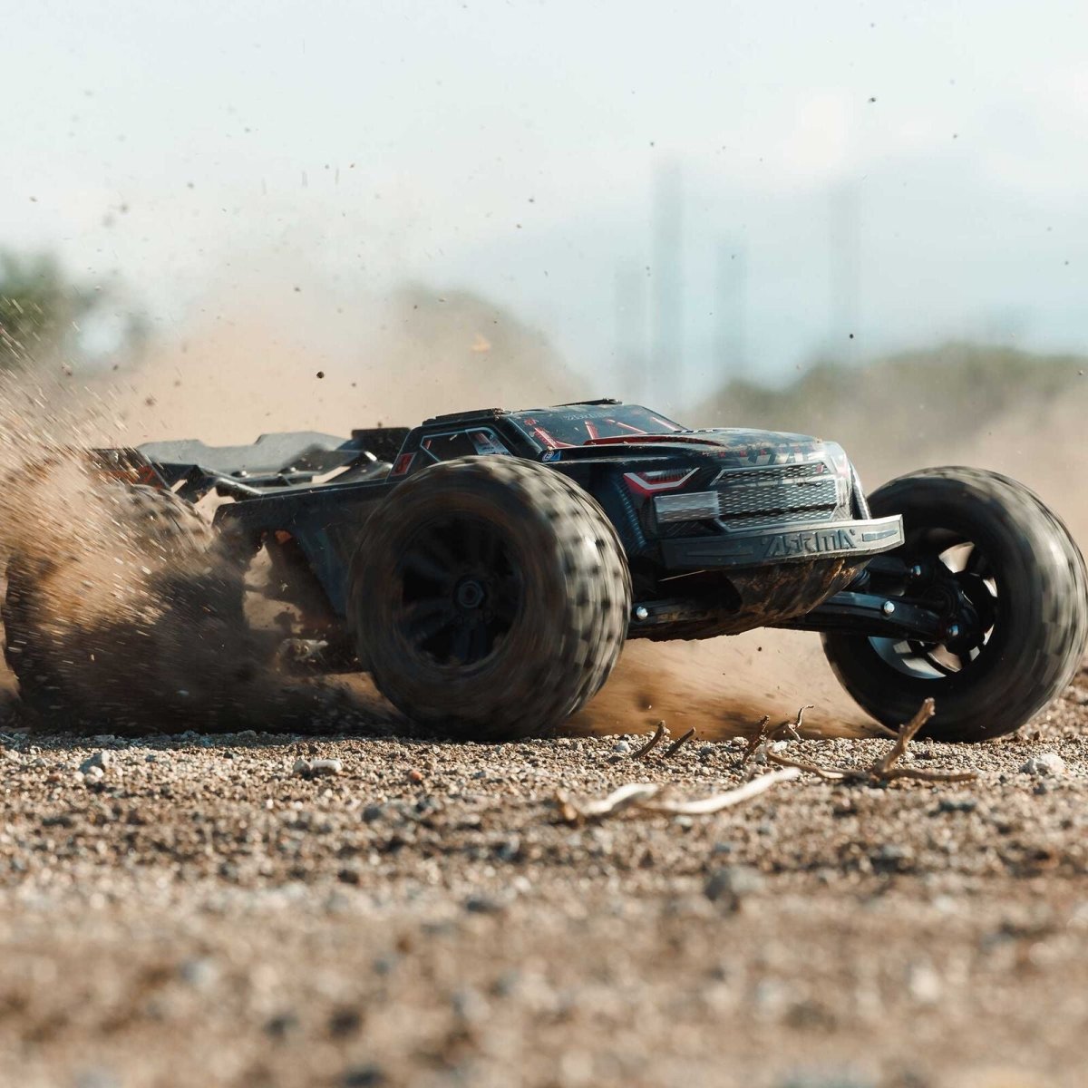 Arrma Kraton 6S EXB BLX RTR 1/8 4WD Brushless Speed Truck (V6) w/SLT3 2.4GHz Radio - BOBBYRC
