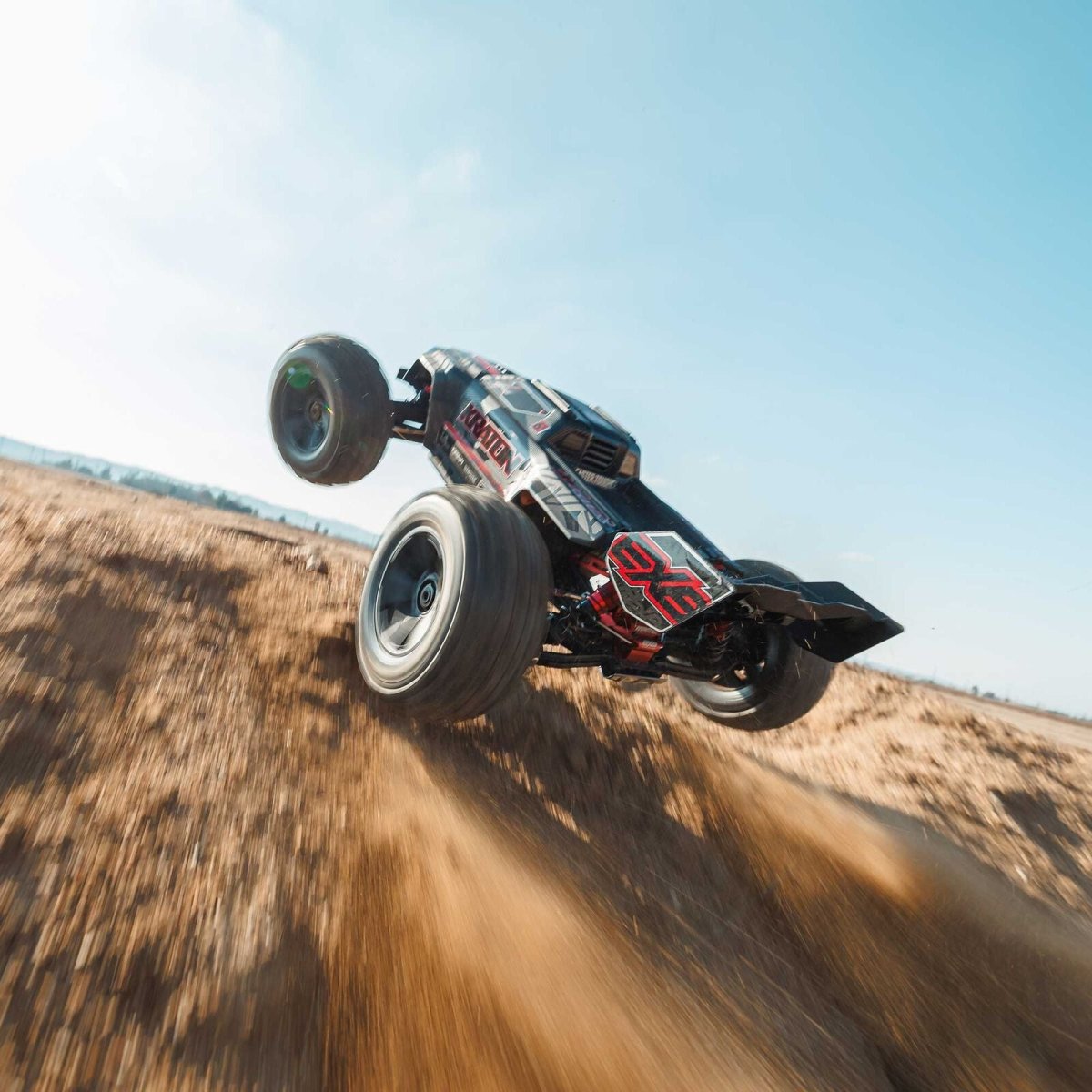 Arrma Kraton 6S EXB BLX RTR 1/8 4WD Brushless Speed Truck (V6) w/SLT3 2.4GHz Radio - BOBBYRC