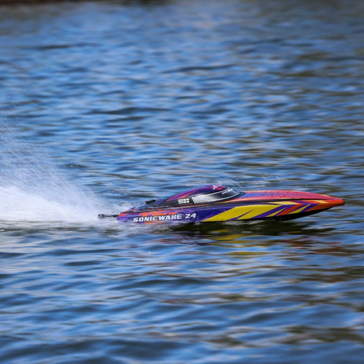 Pro Boat(Red) Sonicwake 24” Self - Righting Brushless Deep - V RTR - BOBBYRC